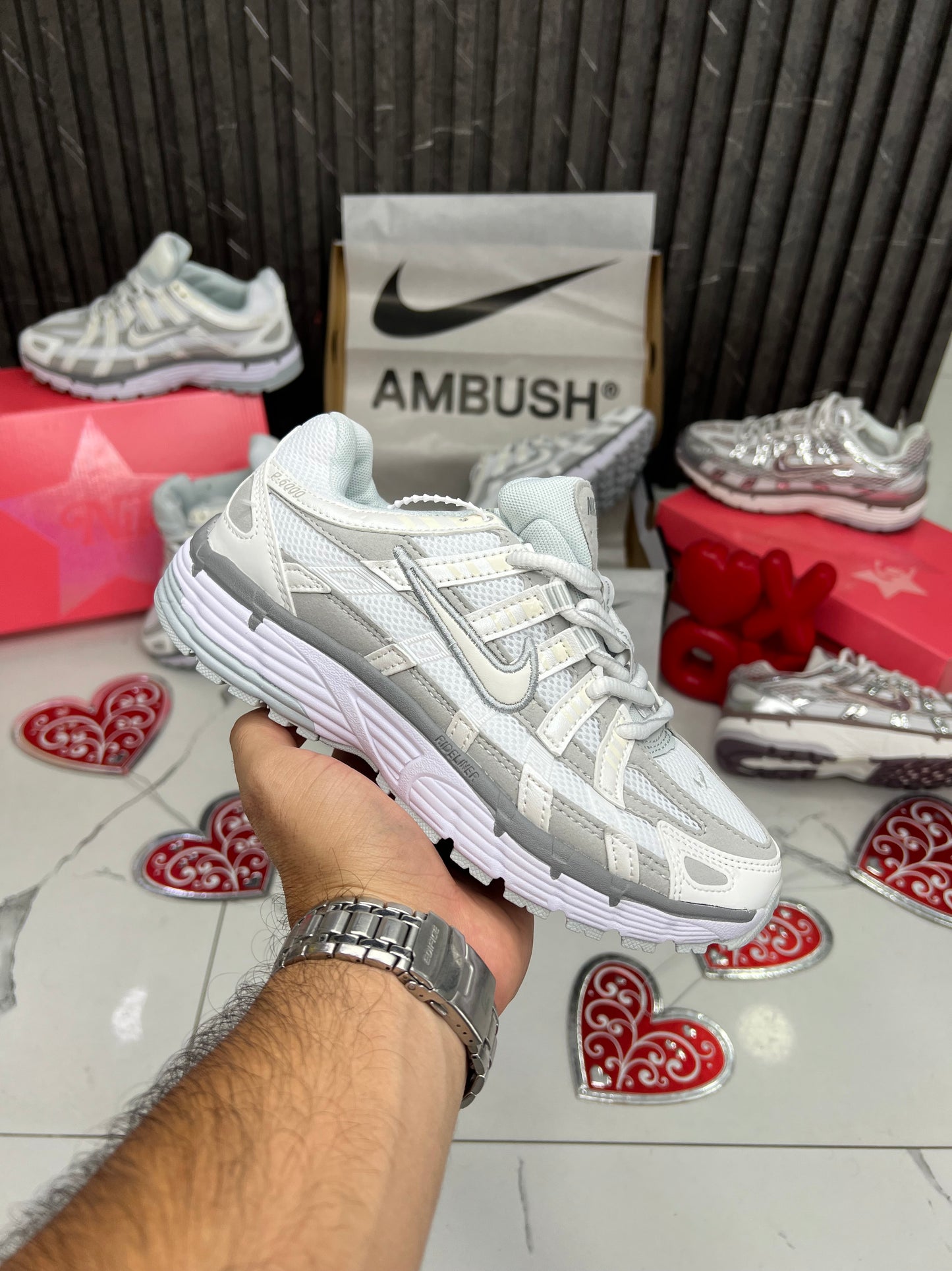 NIKE P6000 BLANCO/GRIS