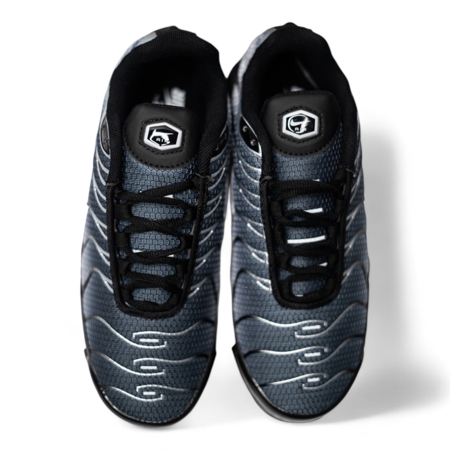 NIKE TN AIR NEGRO GRIS