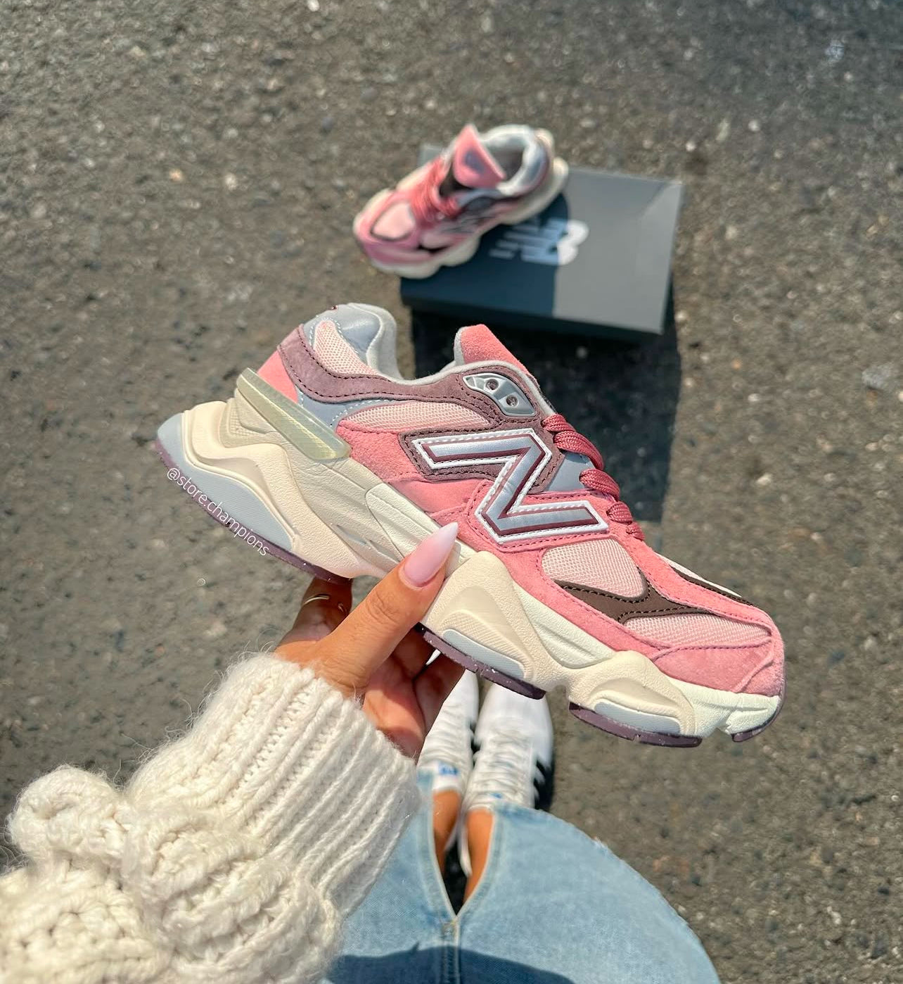 NEW BALANCE 9060 ROSADO