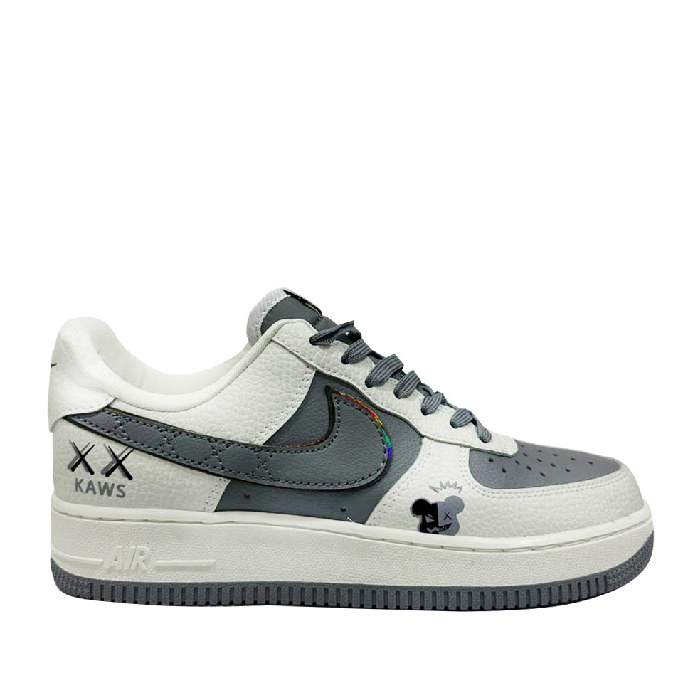 NIKE AF1 KAWS