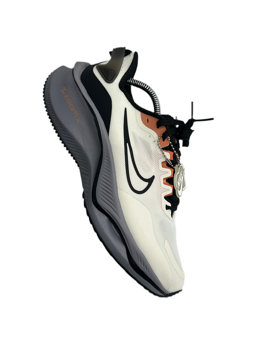 NIKE ZOOM X 2025