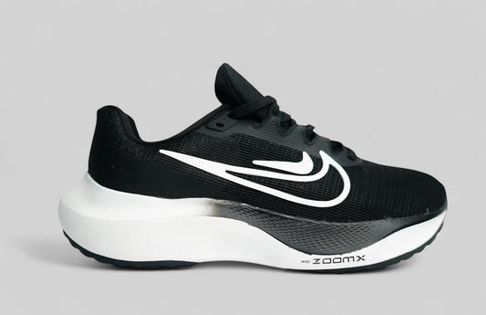 nike zoom x negro