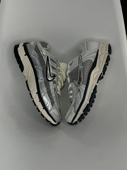 NIKE P6000