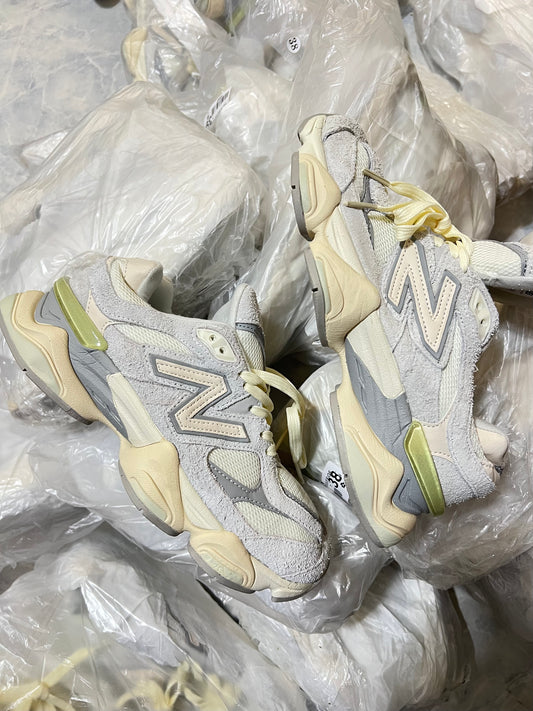 NEW BALANCE 9060 GRIS/BEIGE