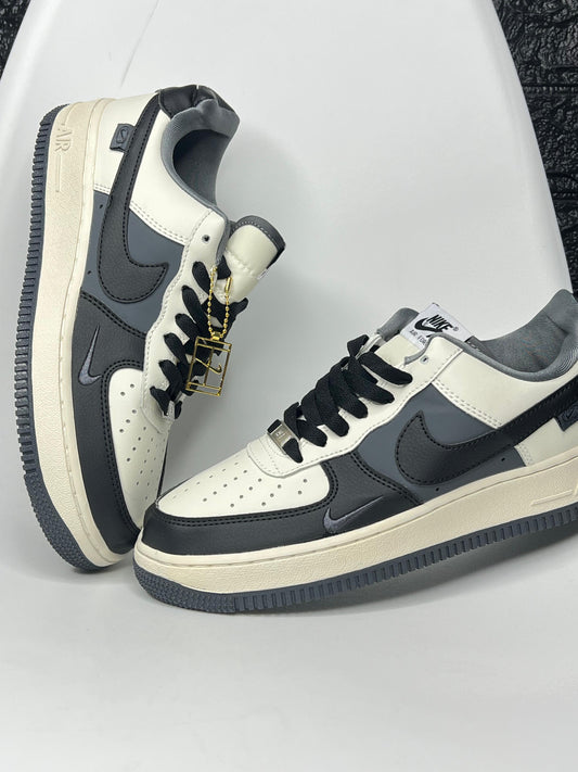 AF1 NEGRO/BEIGE