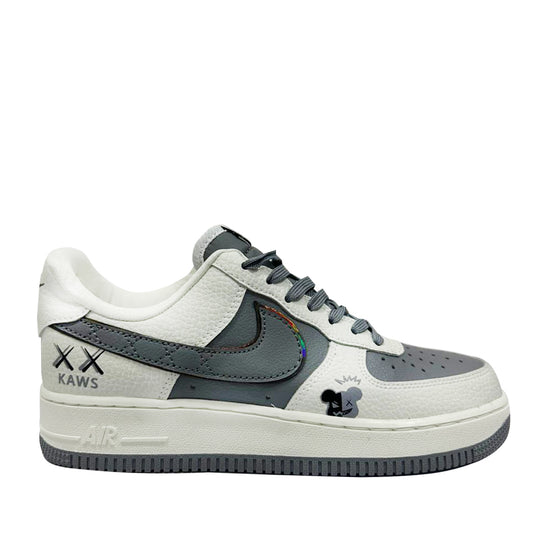 NIKE AF1 KAWS