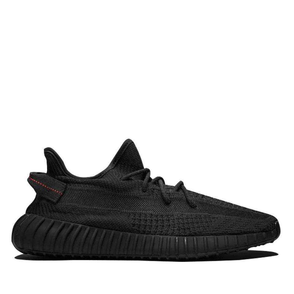 yezzy negra